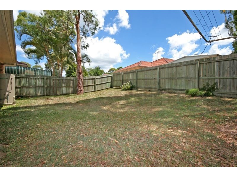 18 Oxley Place, Forest Lake QLD 4078