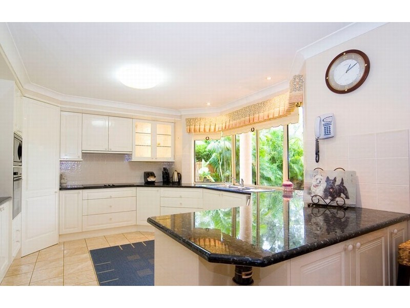 82 Wivenhoe Cct, Forest Lake QLD 4078