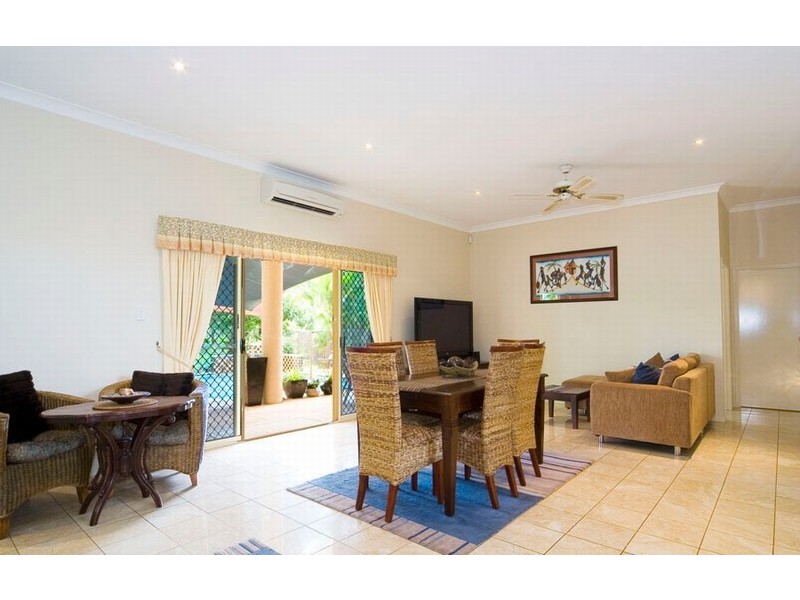 82 Wivenhoe Cct, Forest Lake QLD 4078