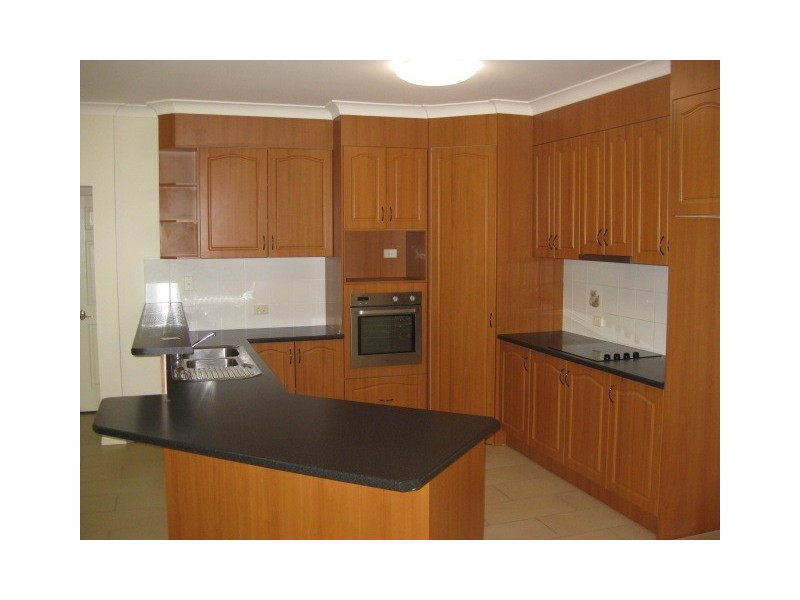 12 Admiral Crescent, Springfield Lakes QLD 4300