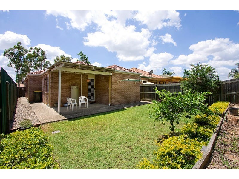 32 Columbus Place, Forest Lake QLD 4078