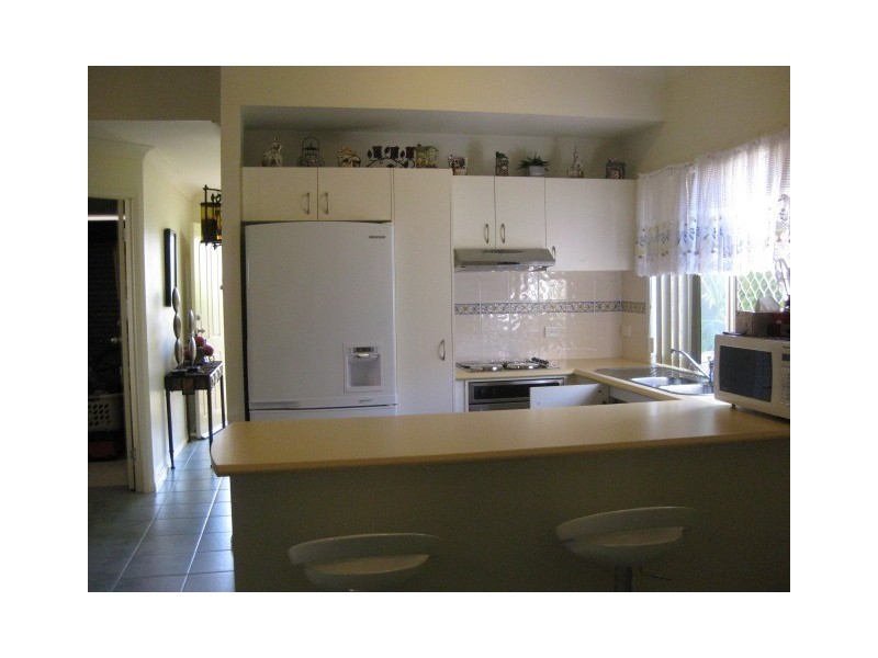 17 Robson Street, Forest Lake QLD 4078