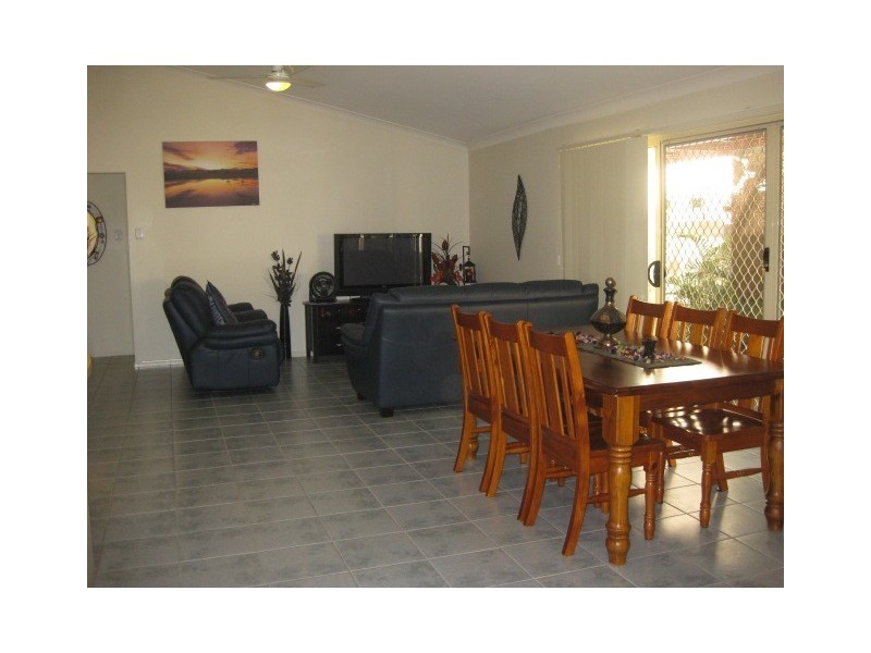 17 Robson Street, Forest Lake QLD 4078