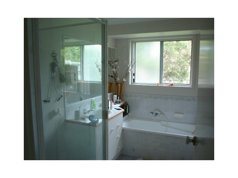 3 Clarence Place, Forest Lake QLD 4078