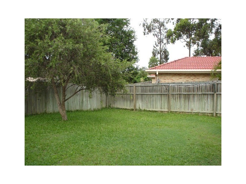 3 Clarence Place, Forest Lake QLD 4078