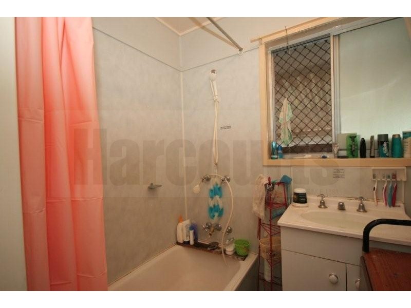 50 Stephen Street, Carole Park QLD 4300