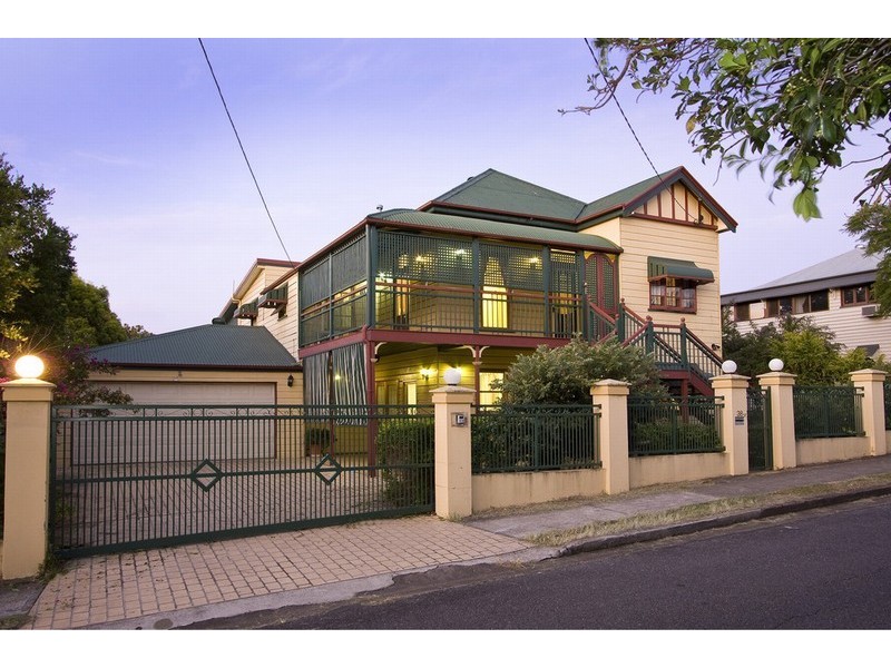 38 Redfern Street, Woolloongabba QLD 4102