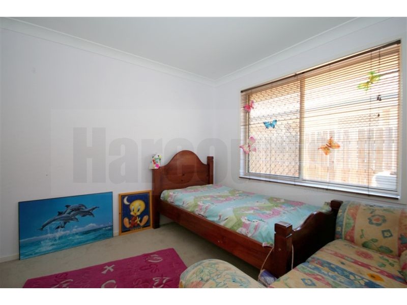 15 Moran Crescent, Forest Lake QLD 4078