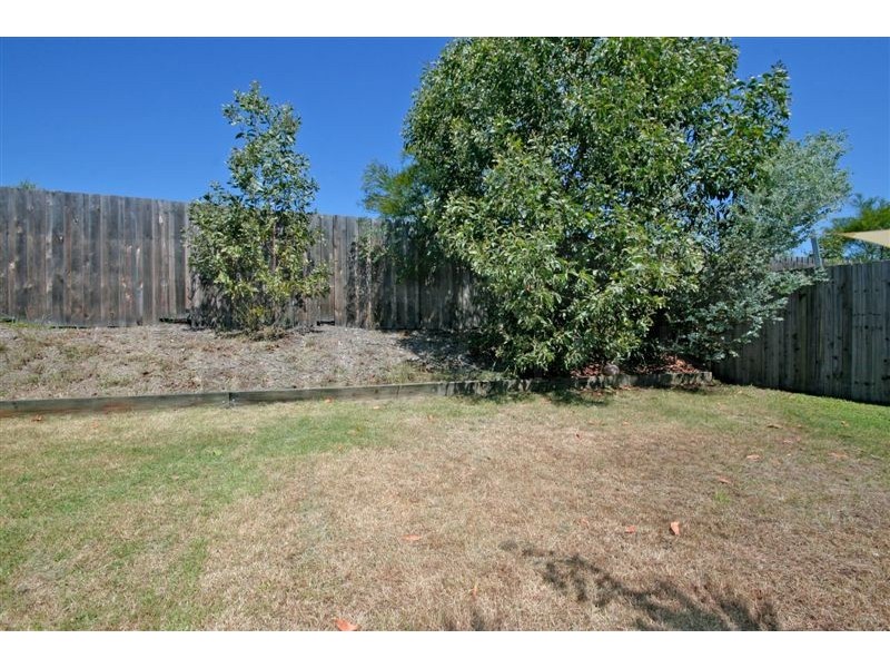 15 Moran Crescent, Forest Lake QLD 4078