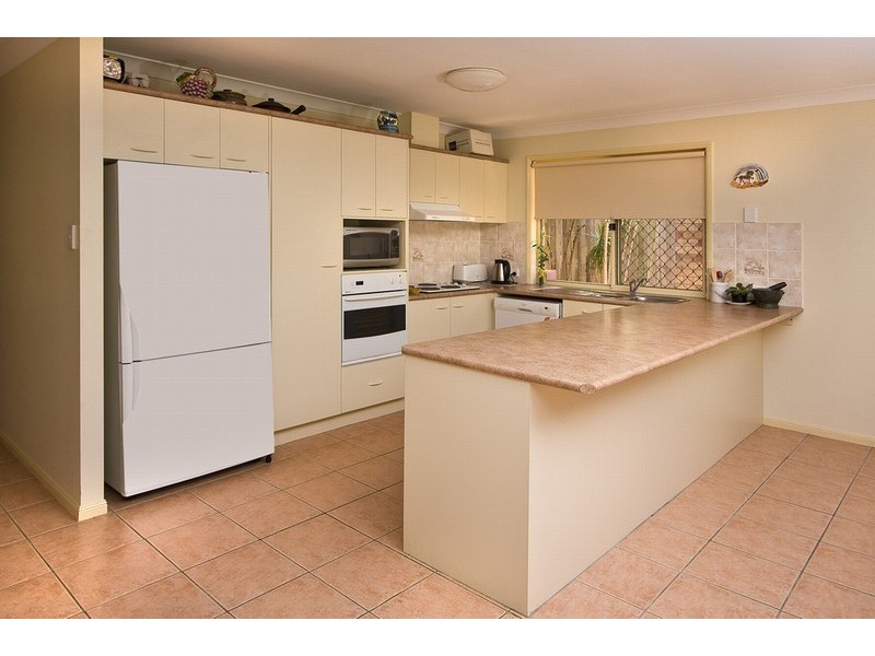 30 Cooroy Street, Forest Lake QLD 4078