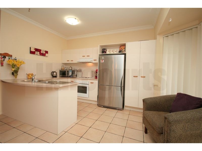 6 Mandarin Close, Forest Lake QLD 4078