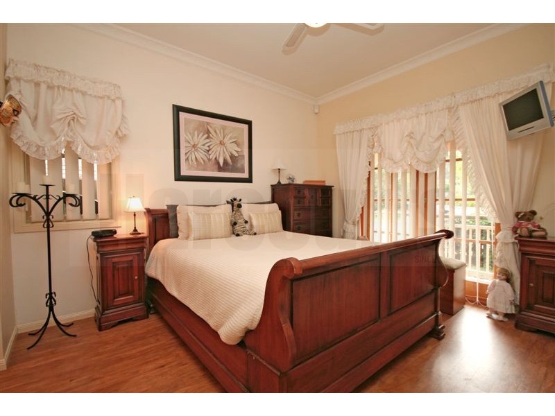 6 Mandarin Close, Forest Lake QLD 4078