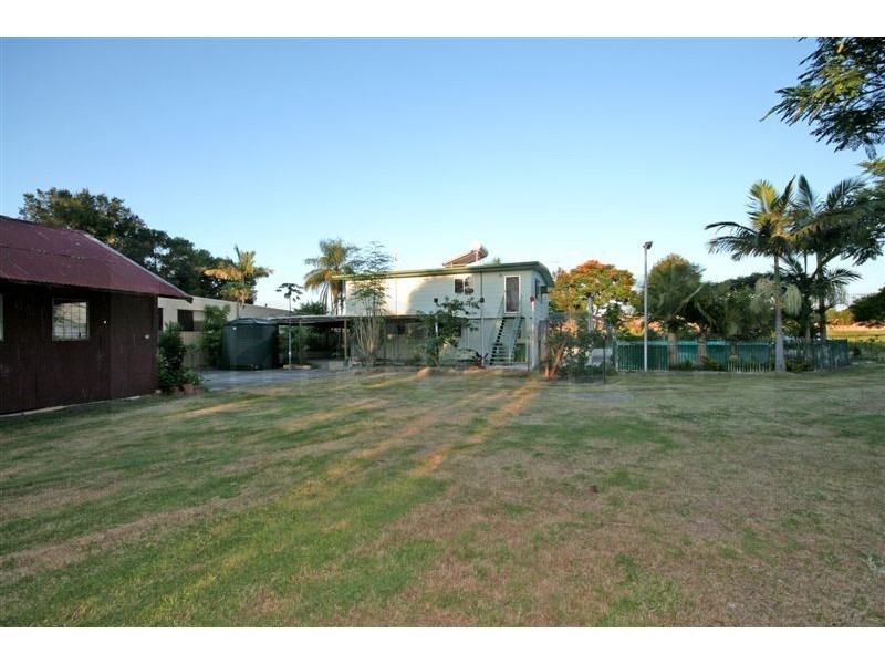 15 Cedar Road, Redbank Plains QLD 4301