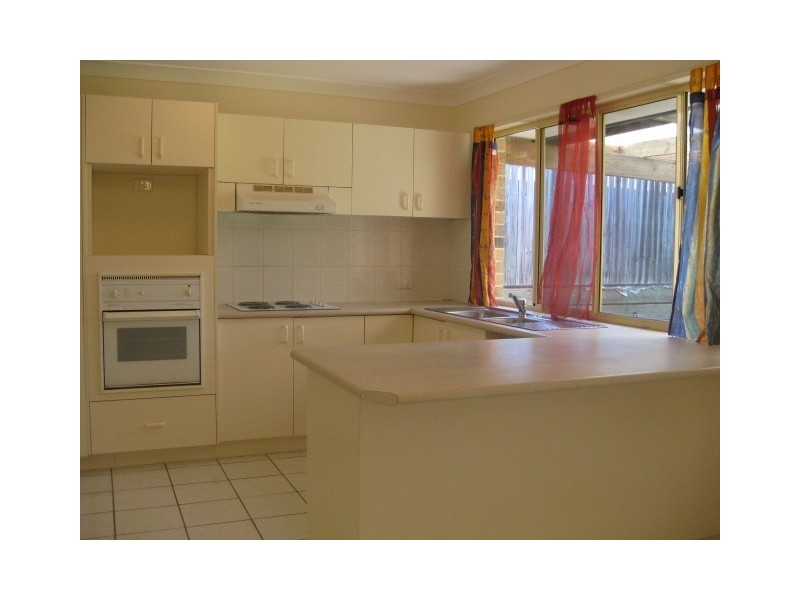 54 Pendula Cct, Forest Lake QLD 4078