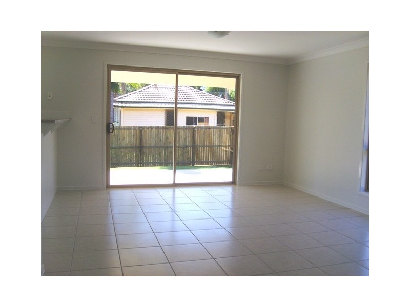 2 Pauline & Kathmaur Street, Carole Park QLD 4300