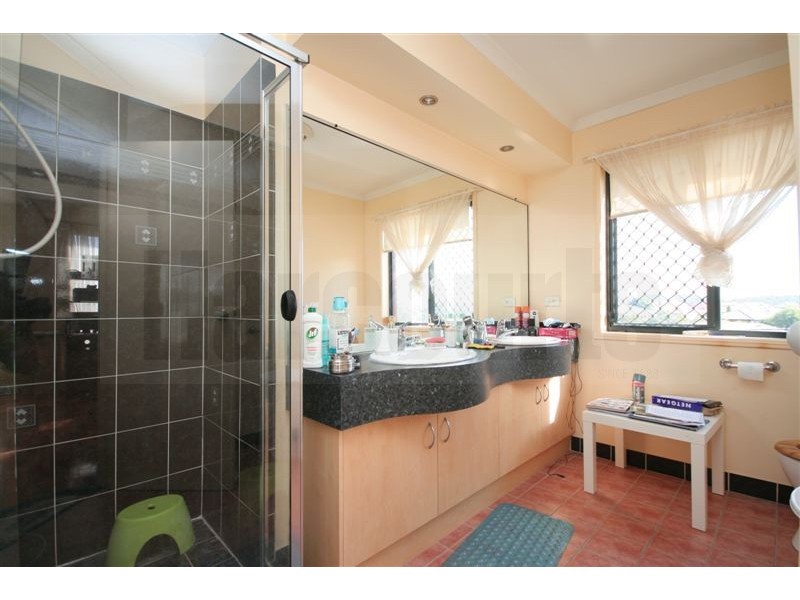 106 Woodcrest Way, Springfield QLD 4300