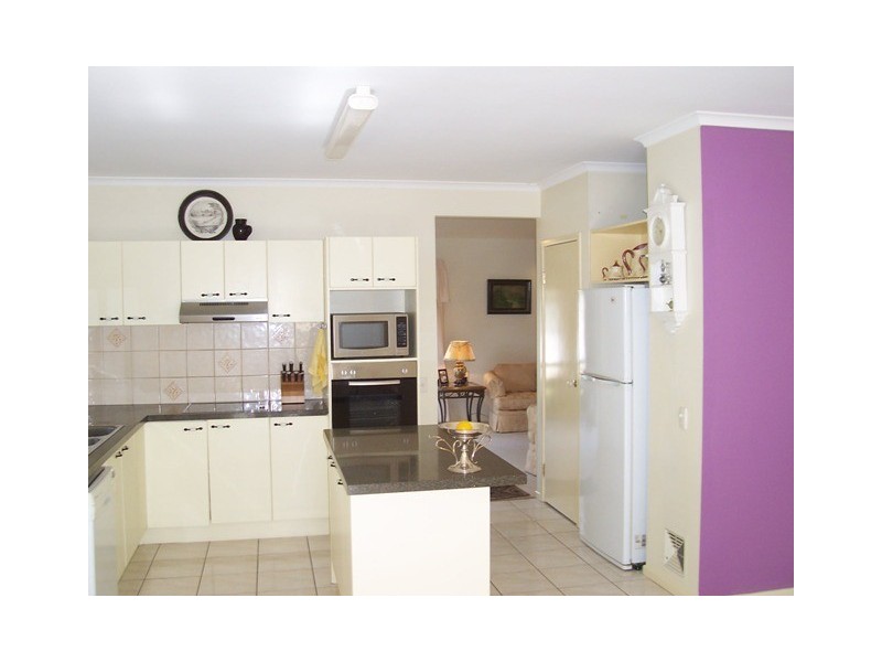 6 Birkenhead Cres, Forest Lake QLD 4078