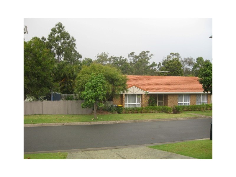 72 Settlers Circuit, Forest Lake QLD 4078