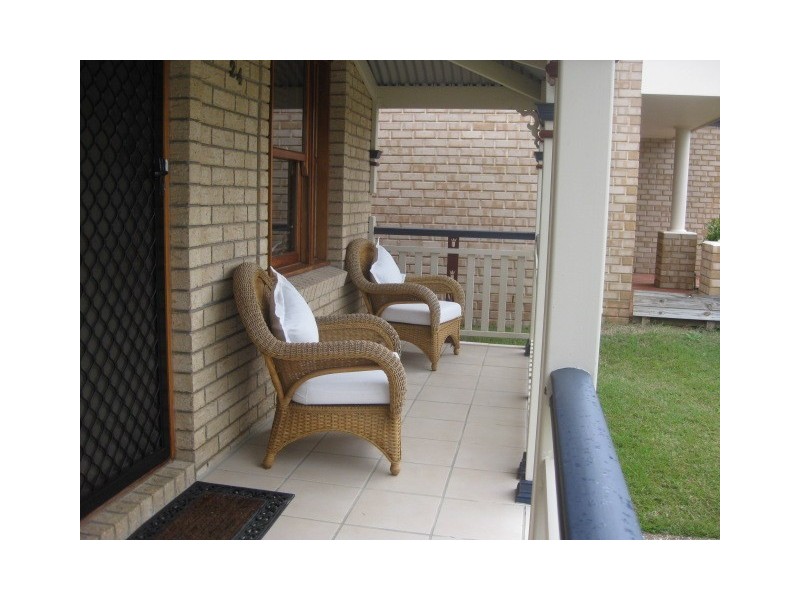 24 Chelsea Place, Forest Lake QLD 4078