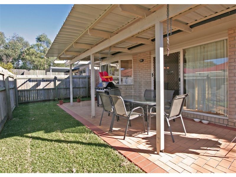 24 Chelsea Place, Forest Lake QLD 4078