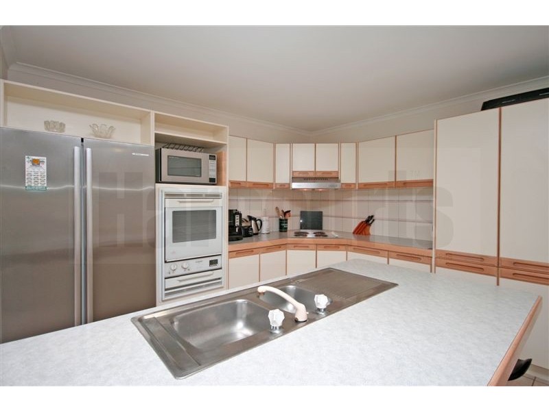 25 Robusta Place, Forest Lake QLD 4078