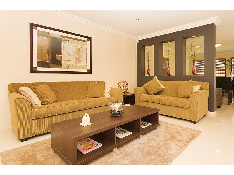 8 Cypress Street, Heathwood QLD 4110