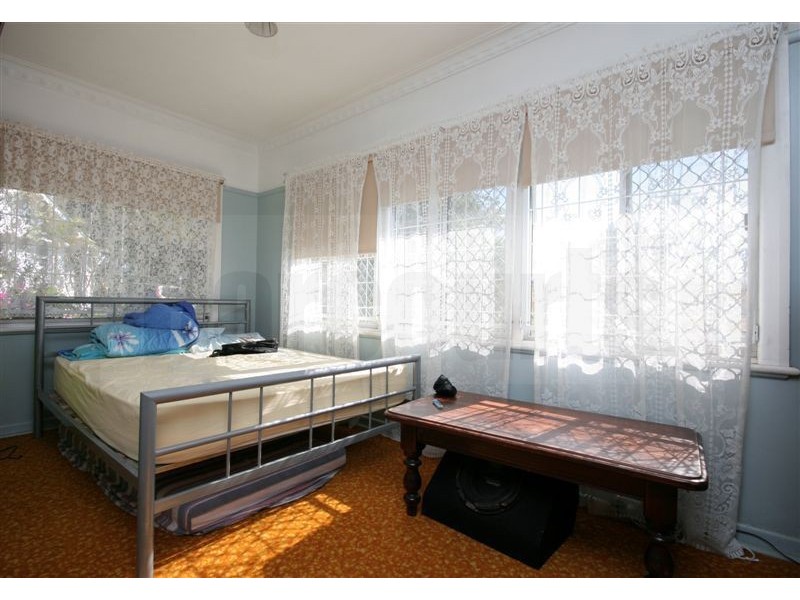 24 Cyclamen Street, Inala QLD 4077