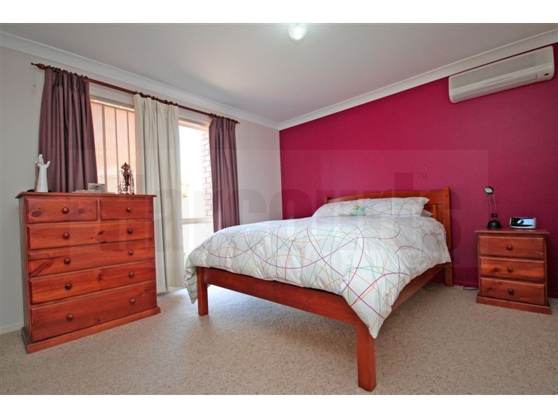 11 Bandicoot Crescent, Doolandella QLD 4077