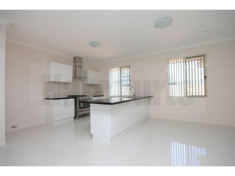 1 Mahogany Rise, Brookwater QLD 4300