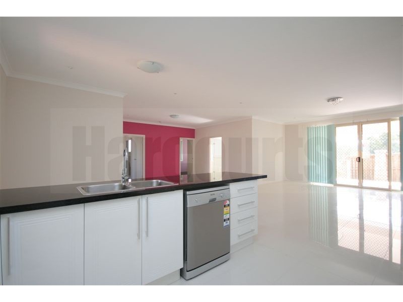 1 Mahogany Rise, Brookwater QLD 4300