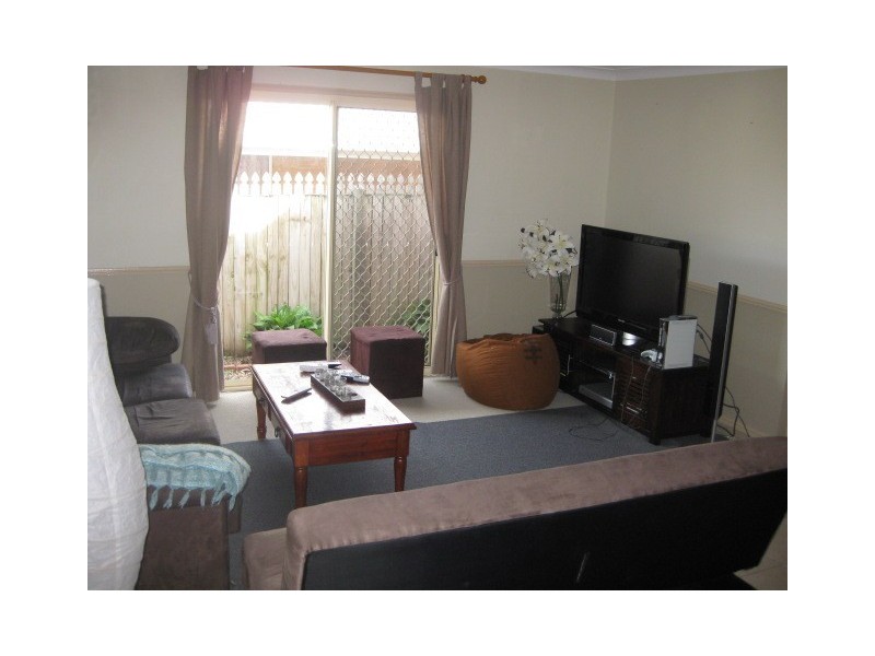 6 Cook Street, Forest Lake QLD 4078