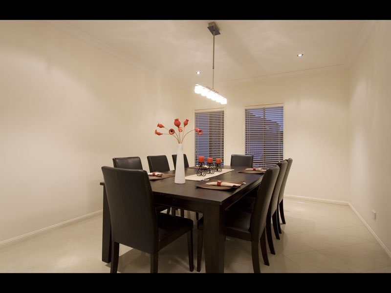 14 St Tropez Place, Forest Lake QLD 4078