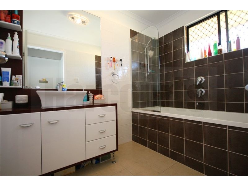 32 Libra Street, Inala QLD 4077
