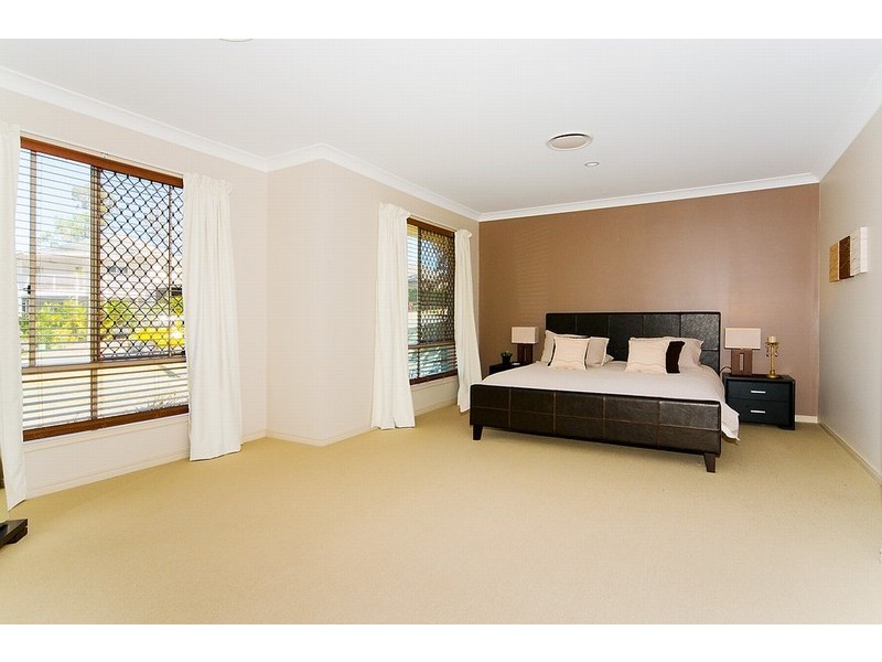 76 Claremont Pde, Forest Lake QLD 4078