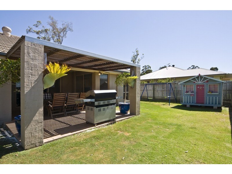 76 Claremont Pde, Forest Lake QLD 4078
