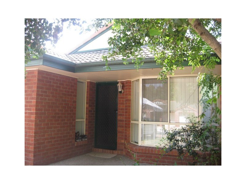 10 Summerhill Place, Forest Lake QLD 4078