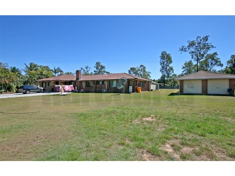 40 Woodvale Crescent, Forest Lake QLD 4078