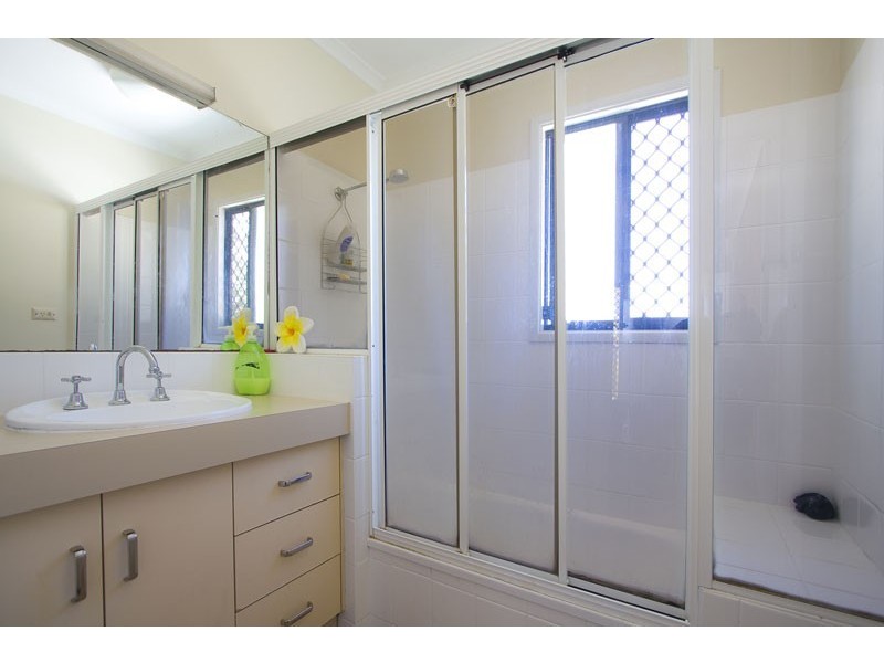 32 Douglas Street, Woodridge QLD 4114