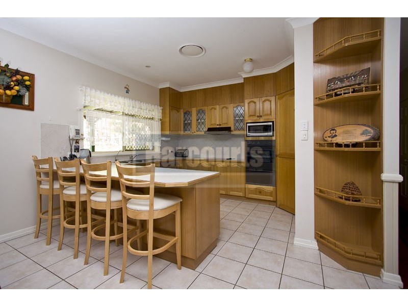 23 Paluna Place, Forest Lake QLD 4078