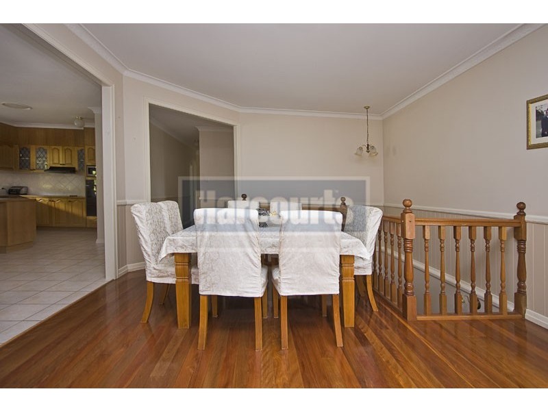 23 Paluna Place, Forest Lake QLD 4078