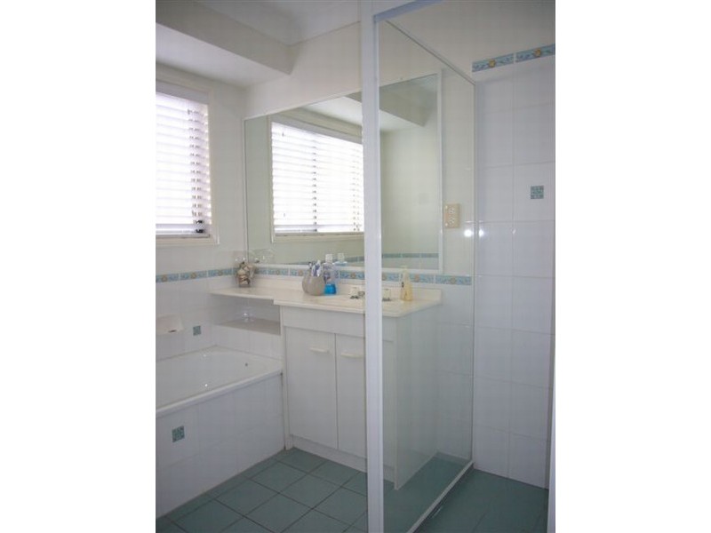 42 Laricina Circuit, Forest Lake QLD 4078