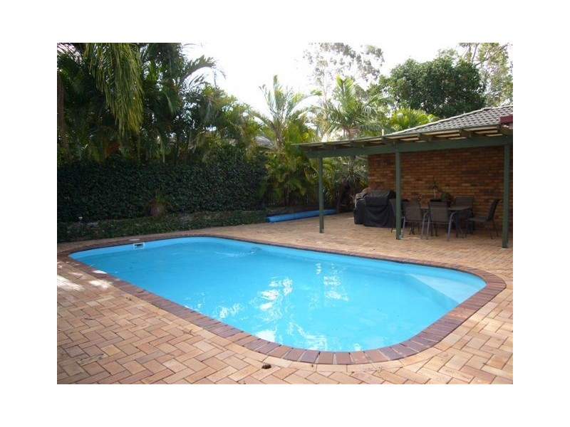 42 Laricina Circuit, Forest Lake QLD 4078