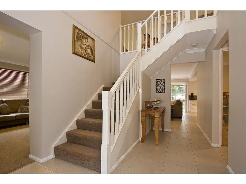 6 Woollahra Place, Forest Lake QLD 4078