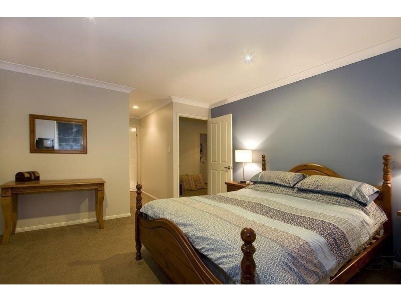 6 Woollahra Place, Forest Lake QLD 4078