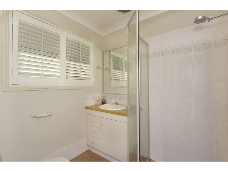 12 Moore Place, Forest Lake QLD 4078