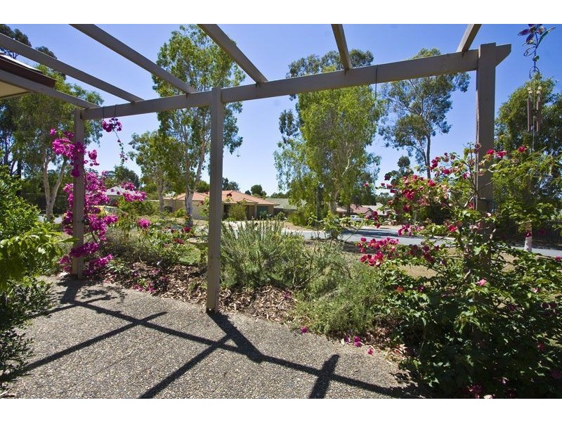 12 Moore Place, Forest Lake QLD 4078