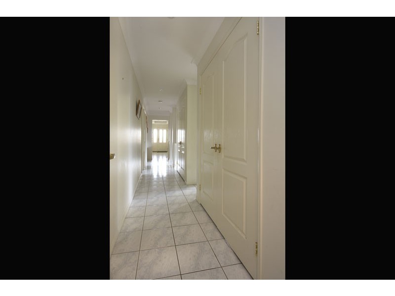 5 Ashton Way, Forest Lake QLD 4078