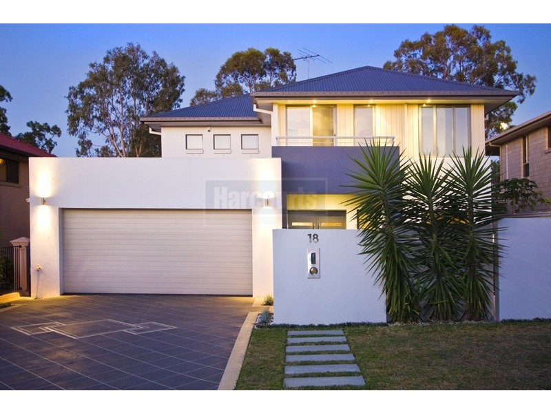 18 Saint Tropez Place, Forest Lake QLD 4078