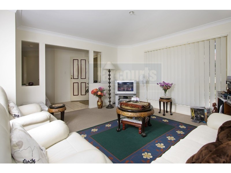 24 Belmore Crescent, Forest Lake QLD 4078