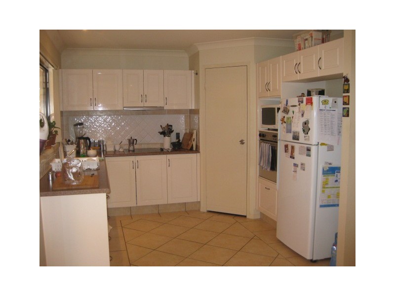 30 Kondalillia Pde, Forest Lake QLD 4078